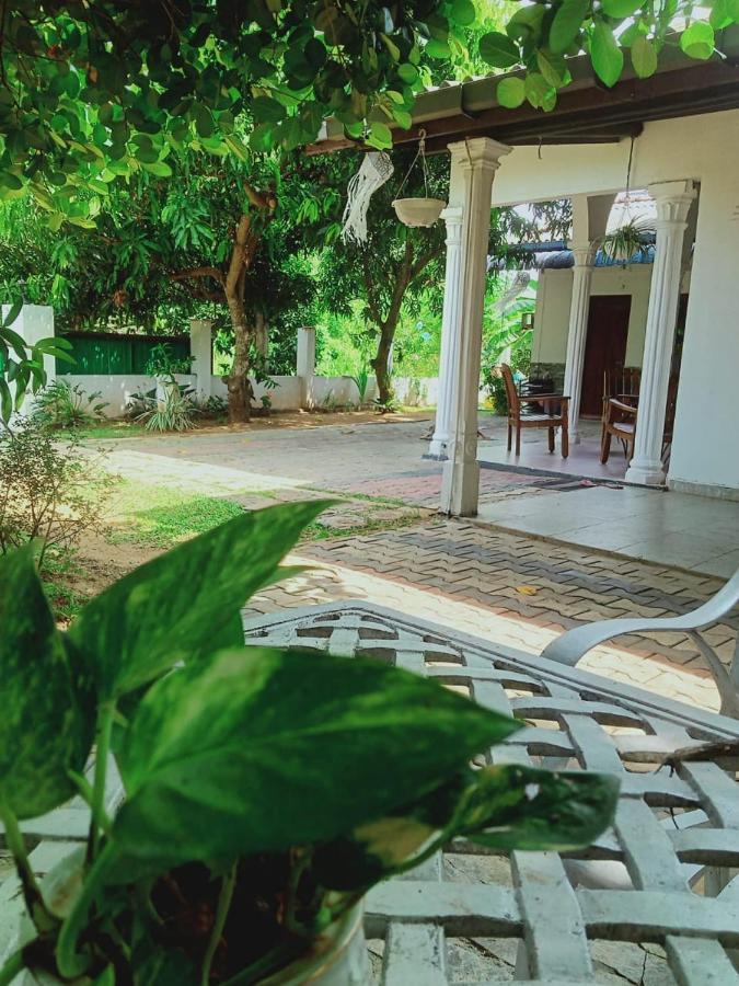 Sidhangana Home Stay アヌラーダプラ エクステリア 写真